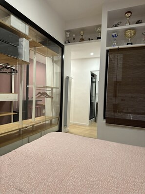 2 Schlafzimmer, Bügeleisen/Bügelbrett, Reisekinderbett, WLAN