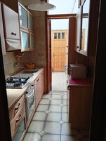 Appartamento, 4 camere da letto, fumatori, balcone | Interni