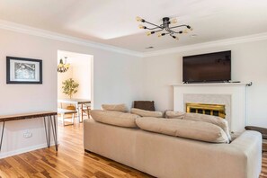 House, 2 Bedrooms | Interior