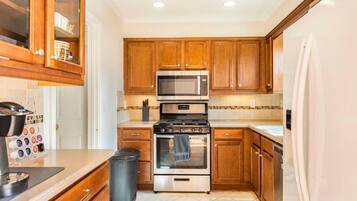 House, 2 Bedrooms | Interior