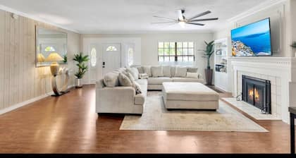 8 Bdrm Mansion 10 Mn To Honeymoon Island Beach