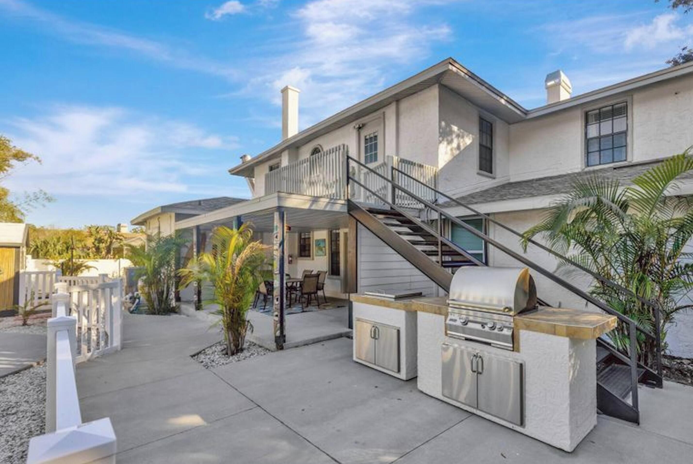 House, Multiple Bedrooms, Private Pool, Pool View | Property grounds