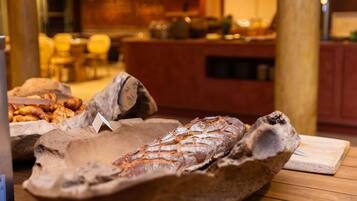 Daily buffet breakfast (EUR 20 per person)