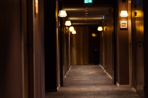 Pegangan lorong