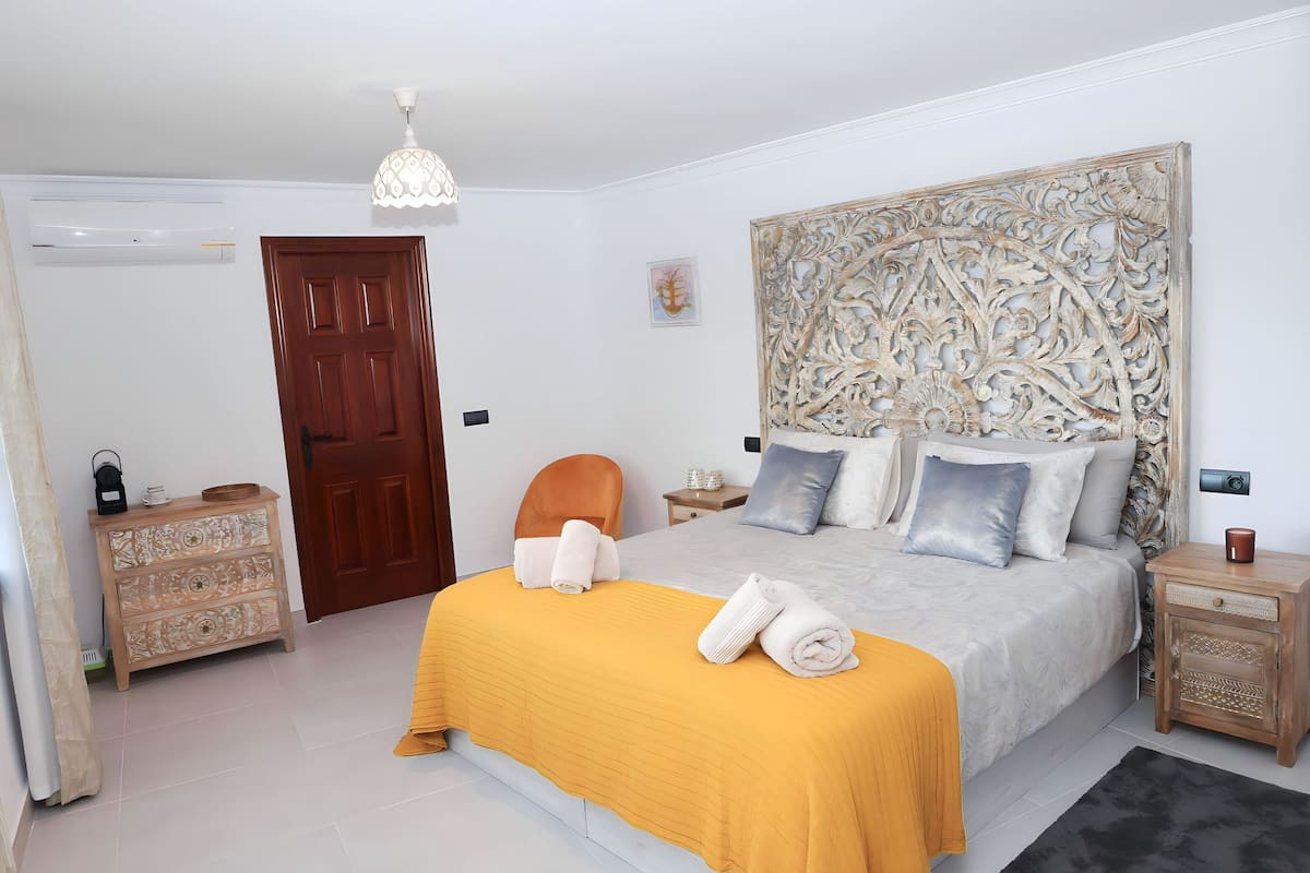 Deluxe kamer | 1 slaapkamer, luxe beddengoed, bedden met traagschuimmatrassen