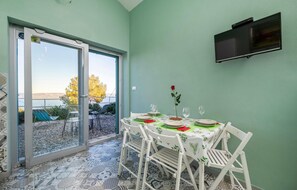 Dining - 1 bedroom gorgeous apartment in Gondolici (Gondolici)