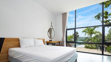 Deluxe Villa | Premium bedding, memory foam beds, free minibar items, desk