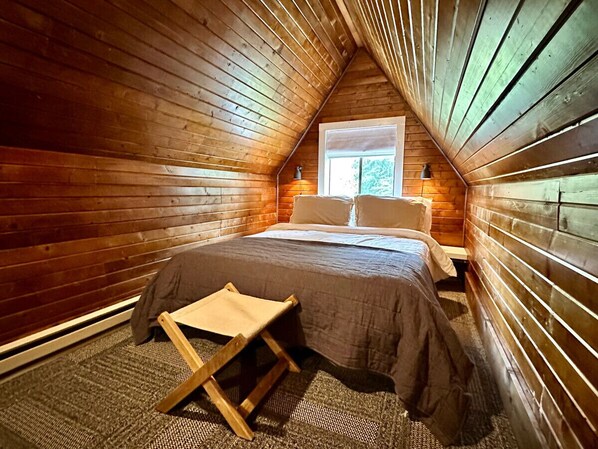 3 habitaciones, escritorio, tabla de planchar con plancha y wifi gratis