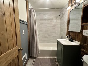 Hair dryer, towels