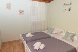 City-studiolejlighed | Pengeskab på værelset, strygejern/strygebræt, gratis Wi-Fi