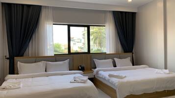 Free WiFi, bed sheets