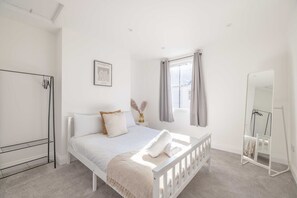 2 Schlafzimmer, Bügeleisen/Bügelbrett, WLAN