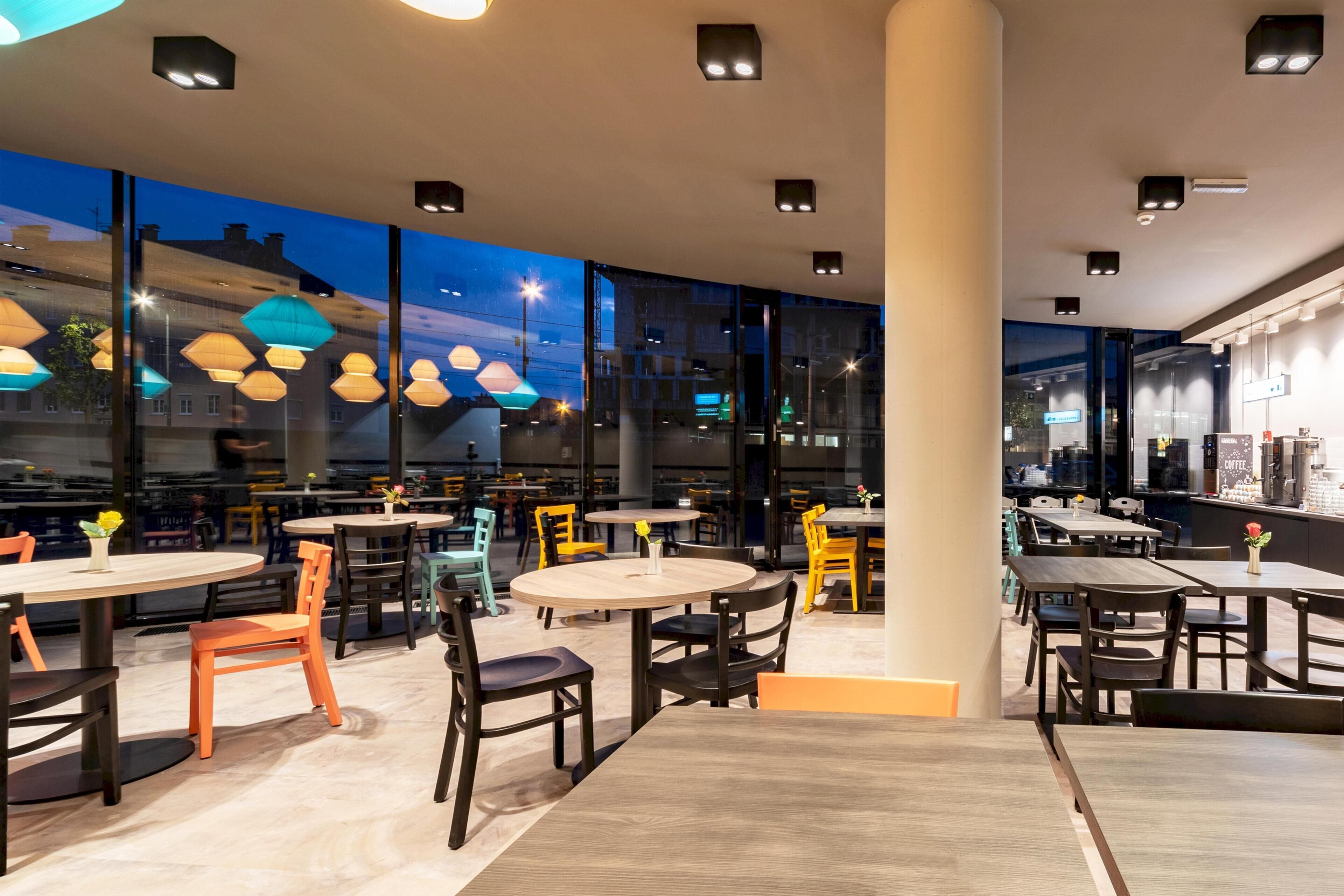 Daily buffet breakfast (EUR 16 per person)