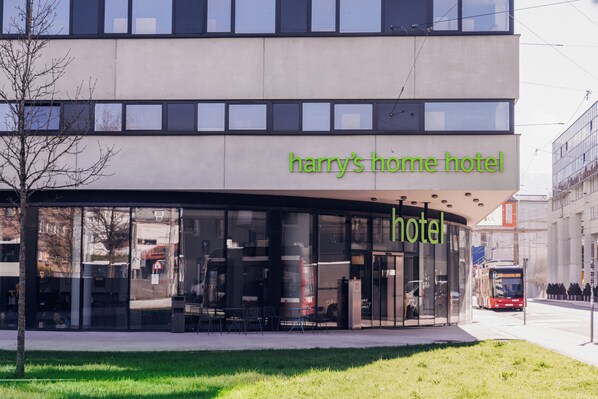 Exterior - harry's home Salzburg (Salzburg)