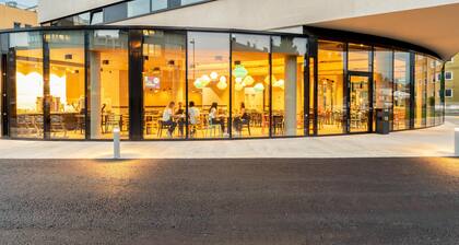 harry's home Salzburg