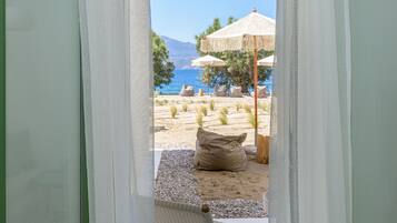 Beachfront Boutique Houses (Olive) | Terrace/patio