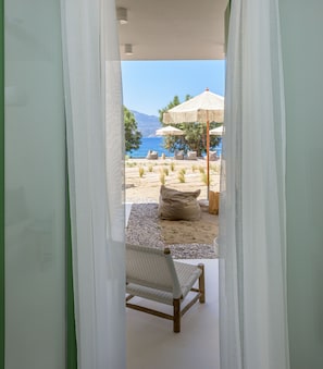 Beachfront Boutique Houses (Olive) | Terrace/patio