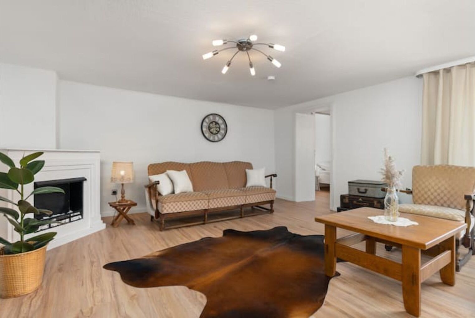 Una Smart TV, libros