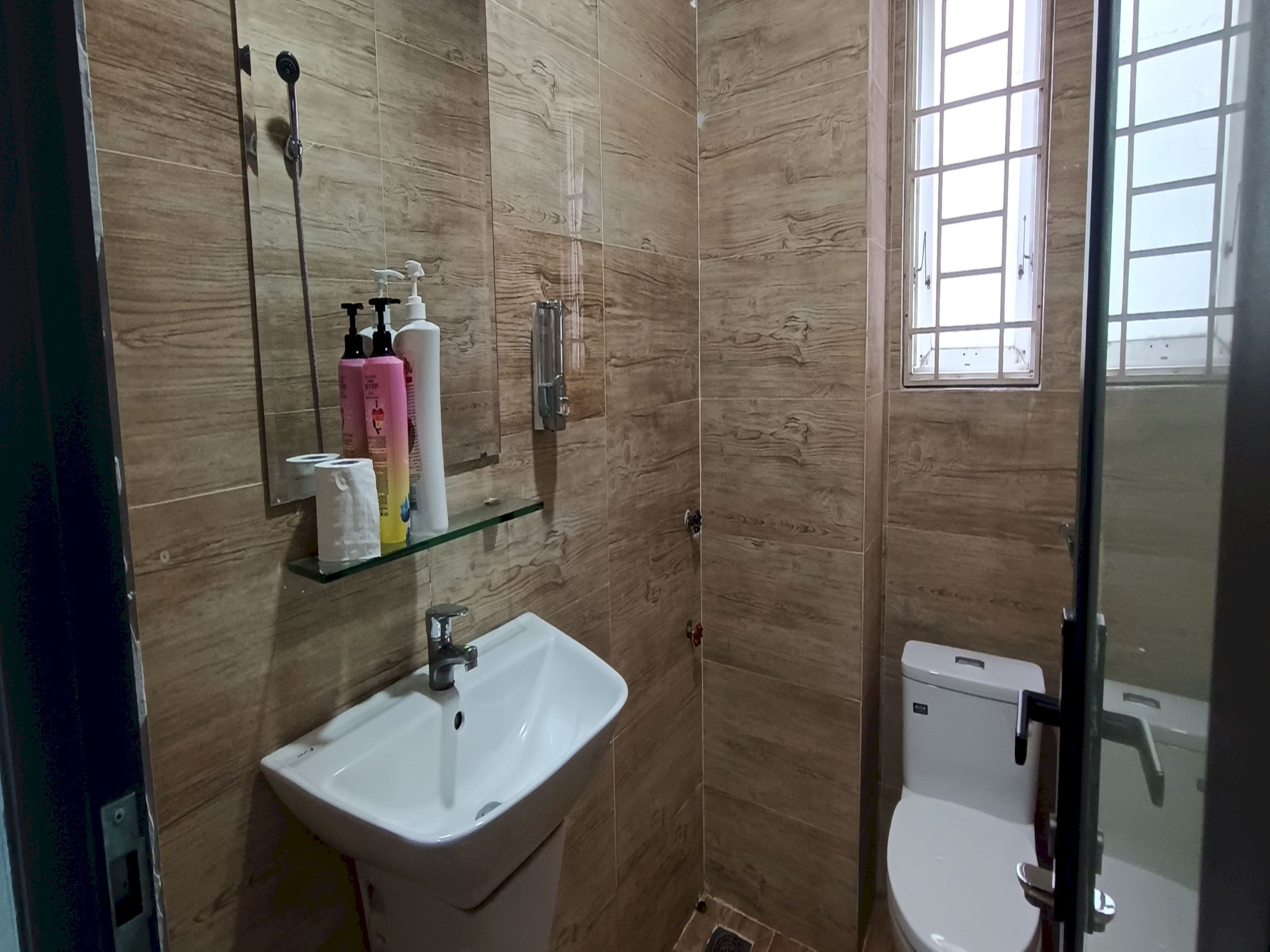 family room | bathroom | shower, towels, toilet paper