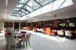 Restaurant - Ki Space Hotel & Spa, près de Disneyland Paris (Serris)