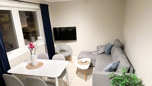 Uklassifisert bilde, 3 av 18, knapp