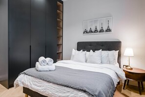 2 bedrooms, iron/ironing board, WiFi, bed sheets - Queens Cottage (London)