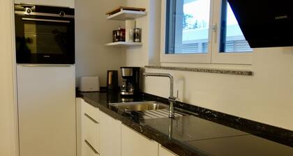 Schöne 2 Zimmer Ferienwohnung mit 70 m² in Kressbronn in Guter Lage