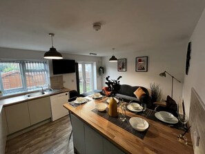 Interior - Selly Oak Near QE and UoB - 5 Bed Ensuite (Birmingham)