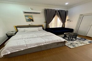 1 chambre, fer et planche à repasser, Wi-Fi