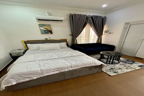 Well Furnished Studio Apartment at wuye 