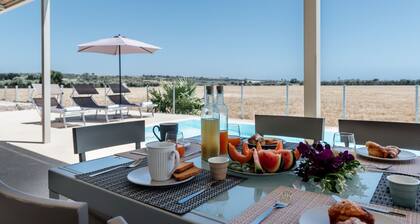 Villa Verdese per Coppie e Famiglie Vicino al Mare Piscina Privata, Veranda,wifi