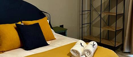 1 chambre, bureau, Wi-Fi gratuit, draps fournis