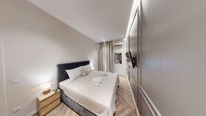 2 bedrooms, WiFi, bed sheets - Luxuriously furnished spacious apartment (Rijeka)