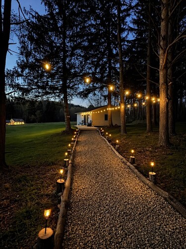 Cozy Country Get Away Suite with a view of the Enchanted Mountains