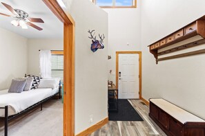 2 habitaciones, escritorio, wifi gratis y ropa de cama 