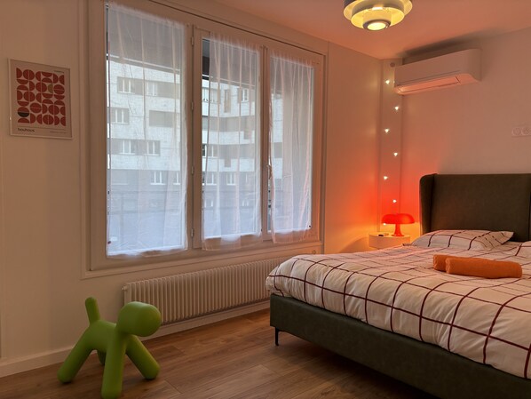 1 chambre, fer et planche à repasser, Wi-Fi, draps fournis