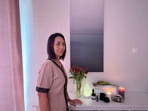 Hot stone massages, deep-tissue massages, Thai massages, sports massages - Dworek Bielin (gmina Moryn)