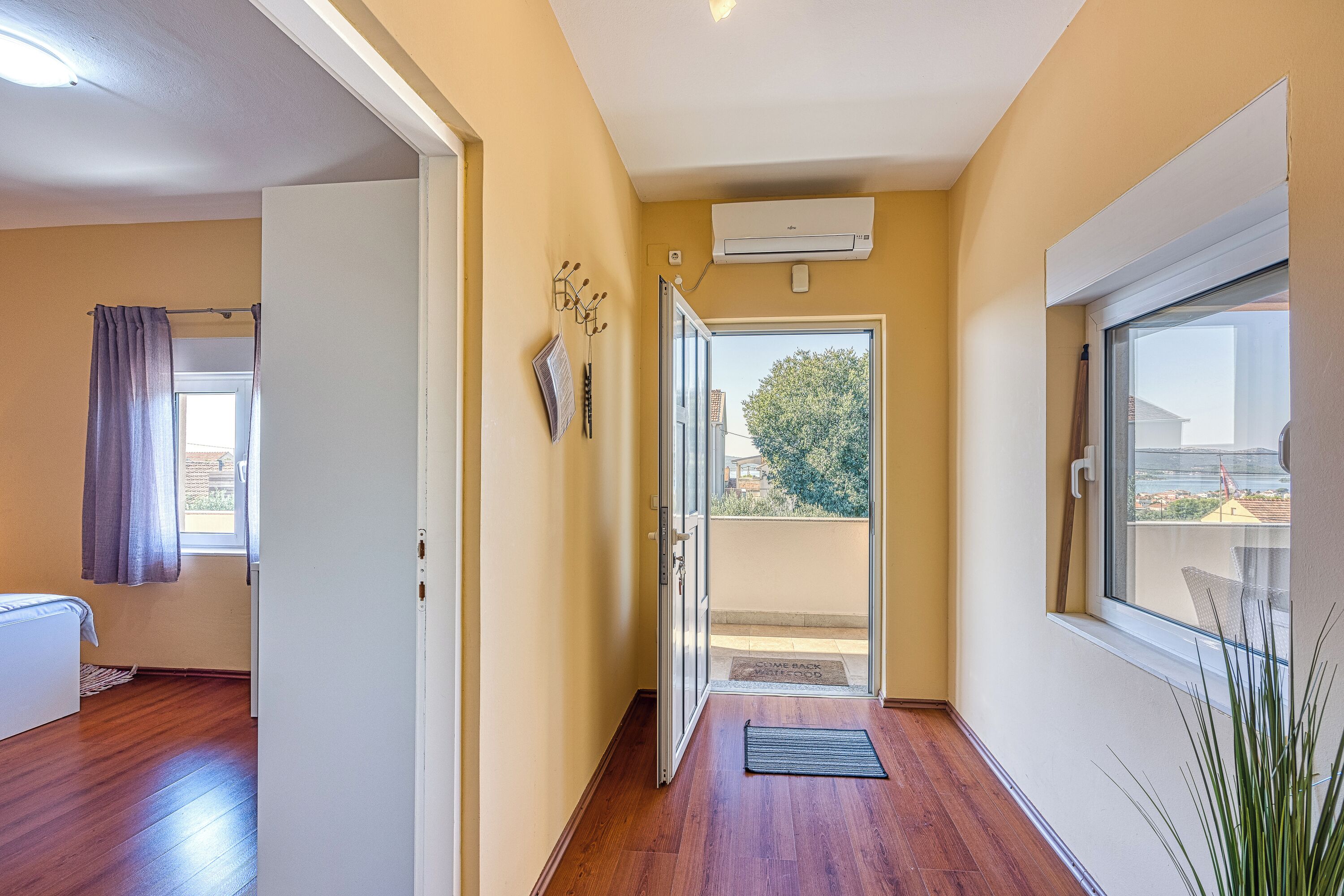 Familienvilla, 4 Schlafzimmer, Balkon (Coastal Paradise Villa with Pool) | Innenbereich