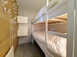 1 quarto