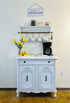 Interior - Alamo Springs Country Cottages in Fredericksburg Texas. Cottage #1 Adaline (Fredericksburg)