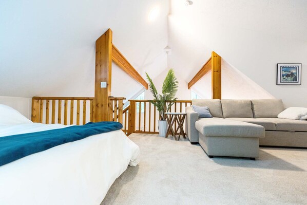 2 bedrooms, desk, iron/ironing board, free WiFi