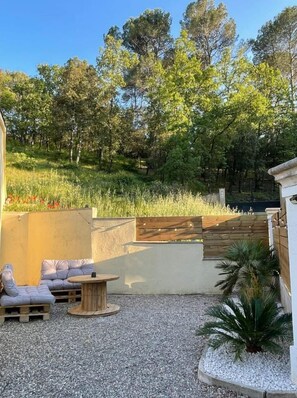 Terassi/patio