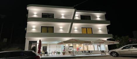 住宿正面