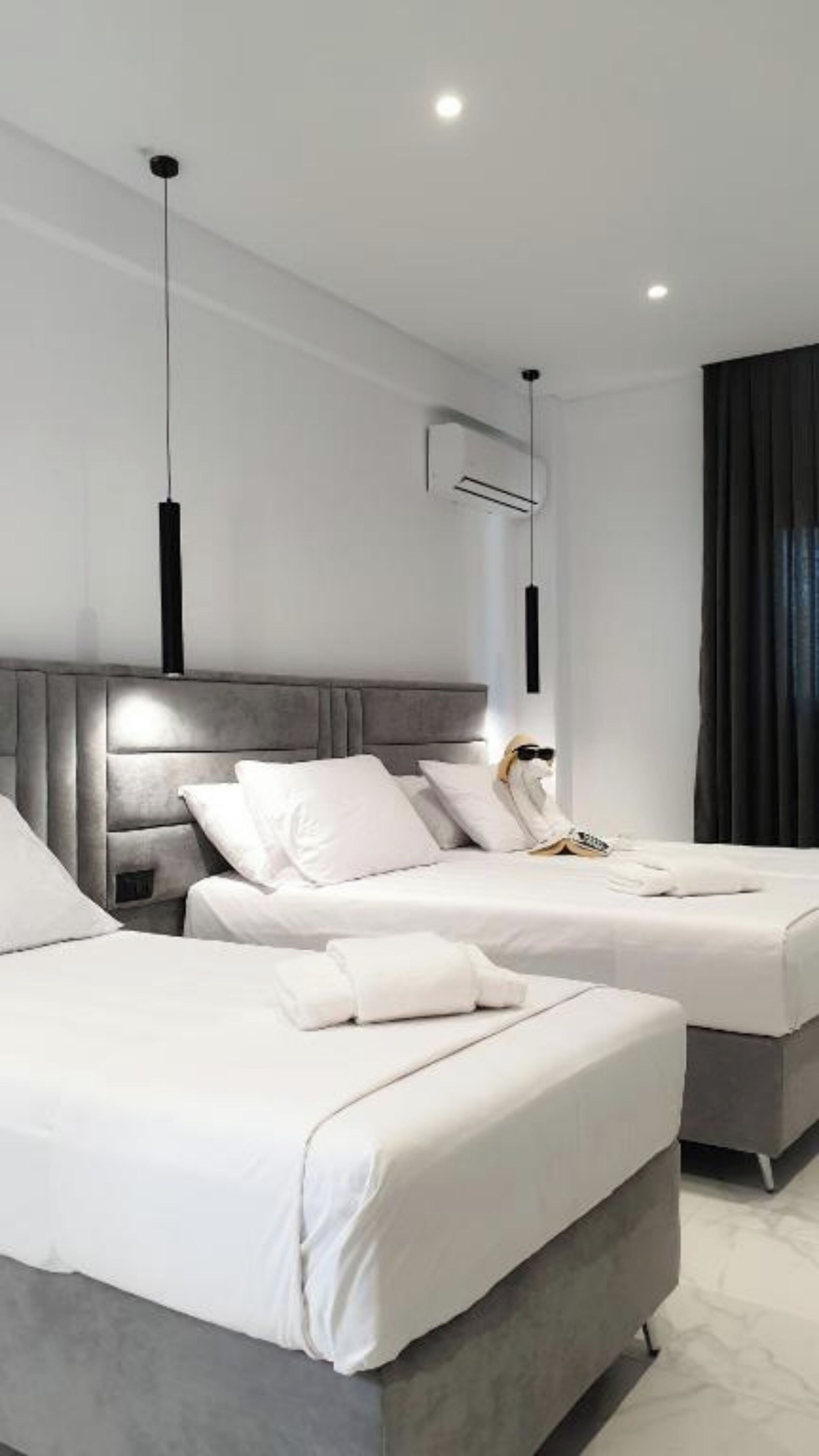 WiFi (free), individually decorated, individually furnished, bed sheets