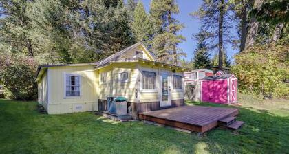 Newport Cabin on Diamond Lake w/ Private Boat Dock