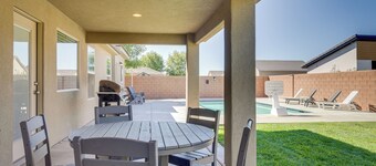 สถานที่พัก Hurricane พร้อมสระว่ายน้ำส่วนตัว, วิวภูเขา!