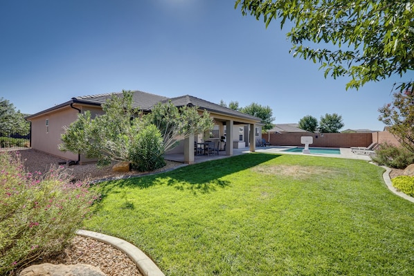 House (5 Bedrooms) | Interior - Private Pool, Mtn Views! Hurricane Group Getaway (Hurricane)