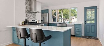 Near NYC ~ Fire pit, Game Room, King Bed