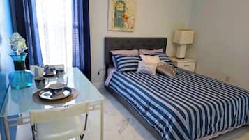 1 bedroom, free WiFi, bed sheets