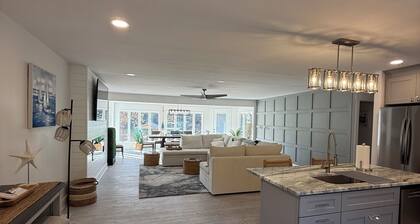 WATERFRONT renovated 3 bdrm quiet safe area pet friendly restaurants shops near